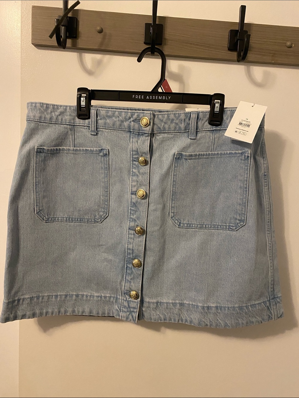 Mini skirt - Picture 15 of 15